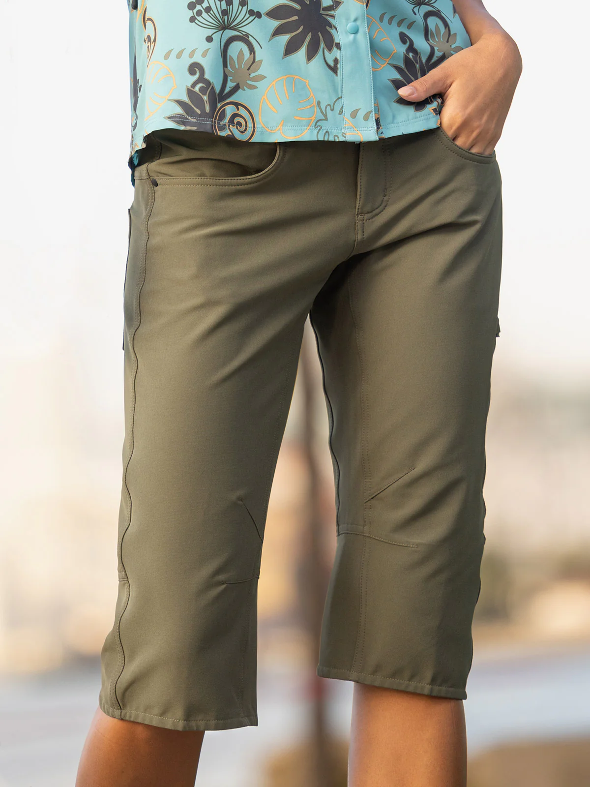 Joanie Bike Capri - Image 7