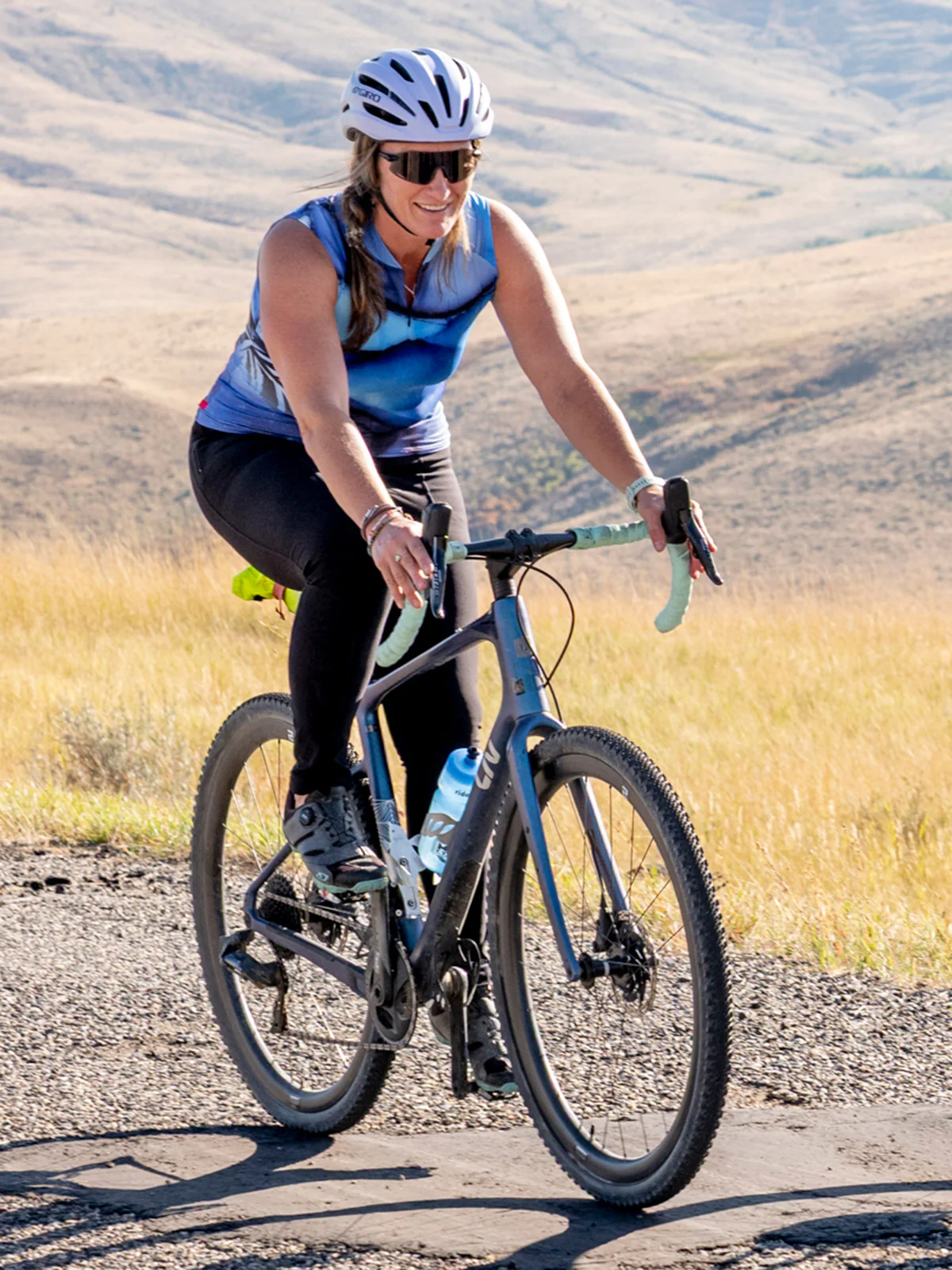 Soleil Sleeveless Bike Jersey - Image 11