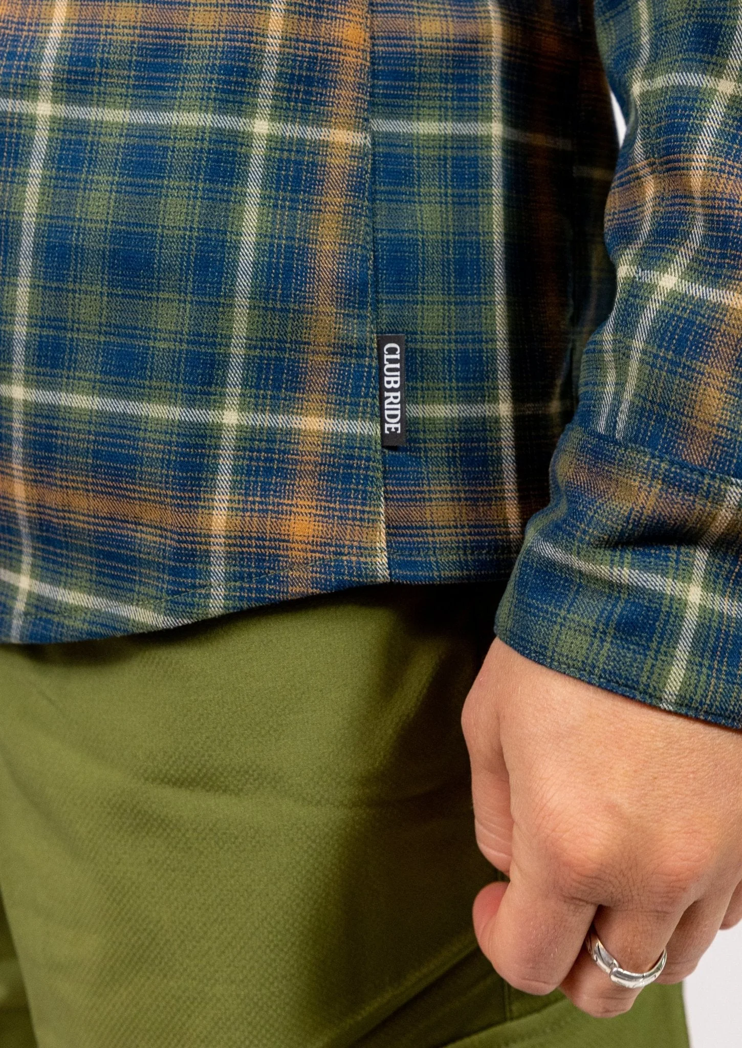 Liv'n Flannel - Image 14